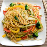 Delicious Veggie Stir-Fried Noodles: A Colorful Easy Meal