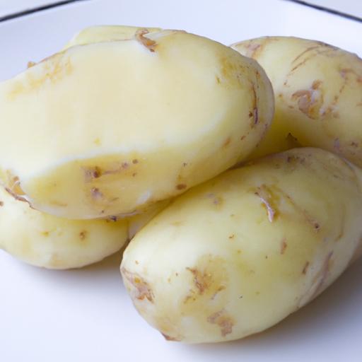 Crafting the Perfect Base Greens for Maximum Freshness